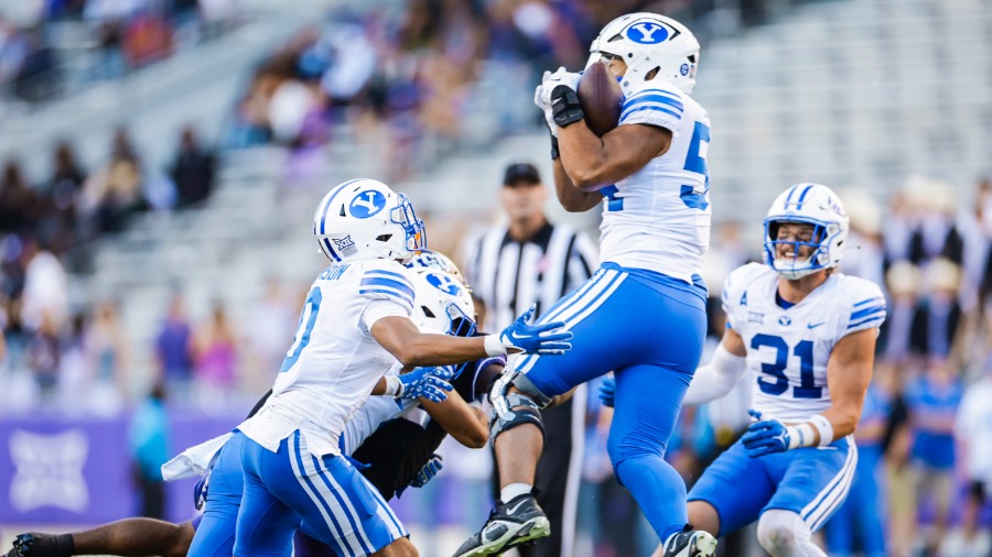 Siale Esera Snags First Career Interception During BYU-TCU Game