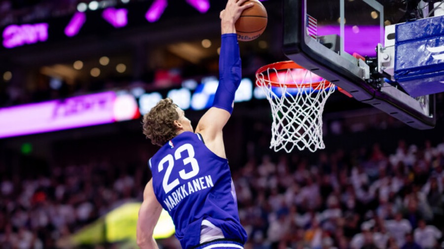 Lauri-Markkanen-Utah-Jazz-NBA...