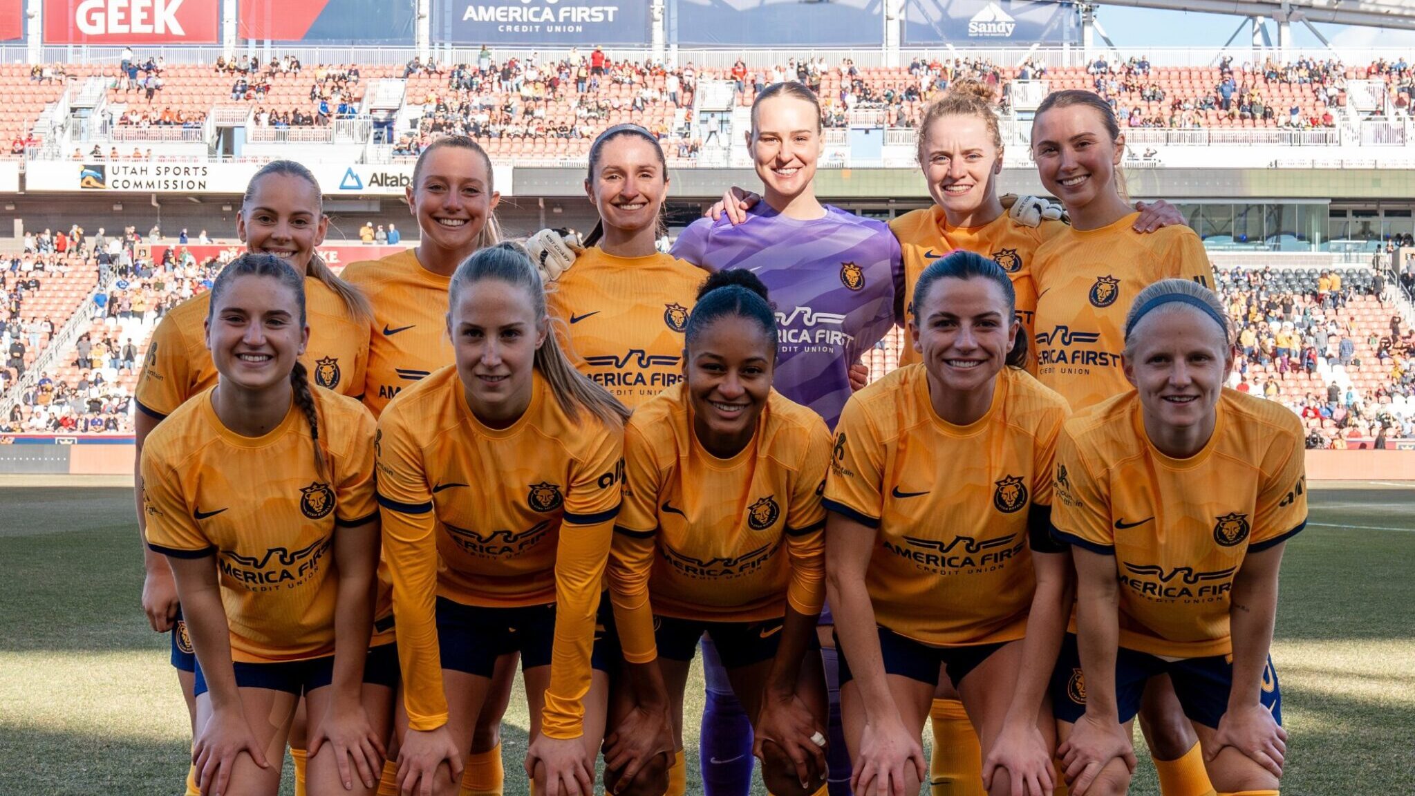 Utah Royals FC Drop Season Opener To Chicago In Front Of Sold-Out Crowd