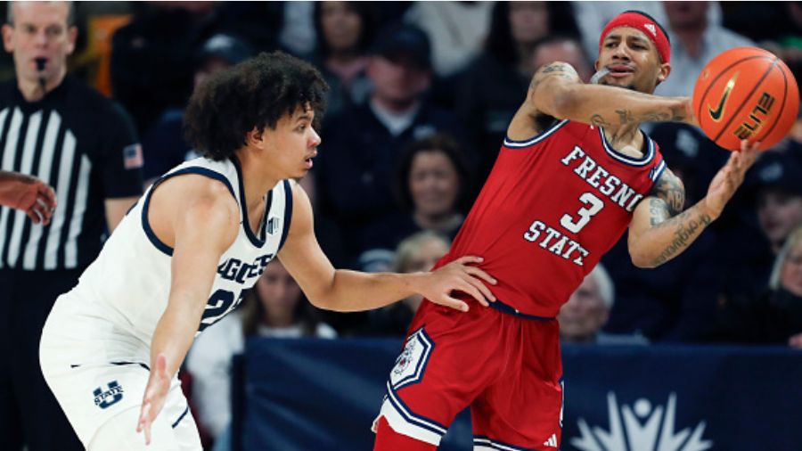 Career Day From Javon Jackson Lifts No. 18 Utah State To Overtime Win
