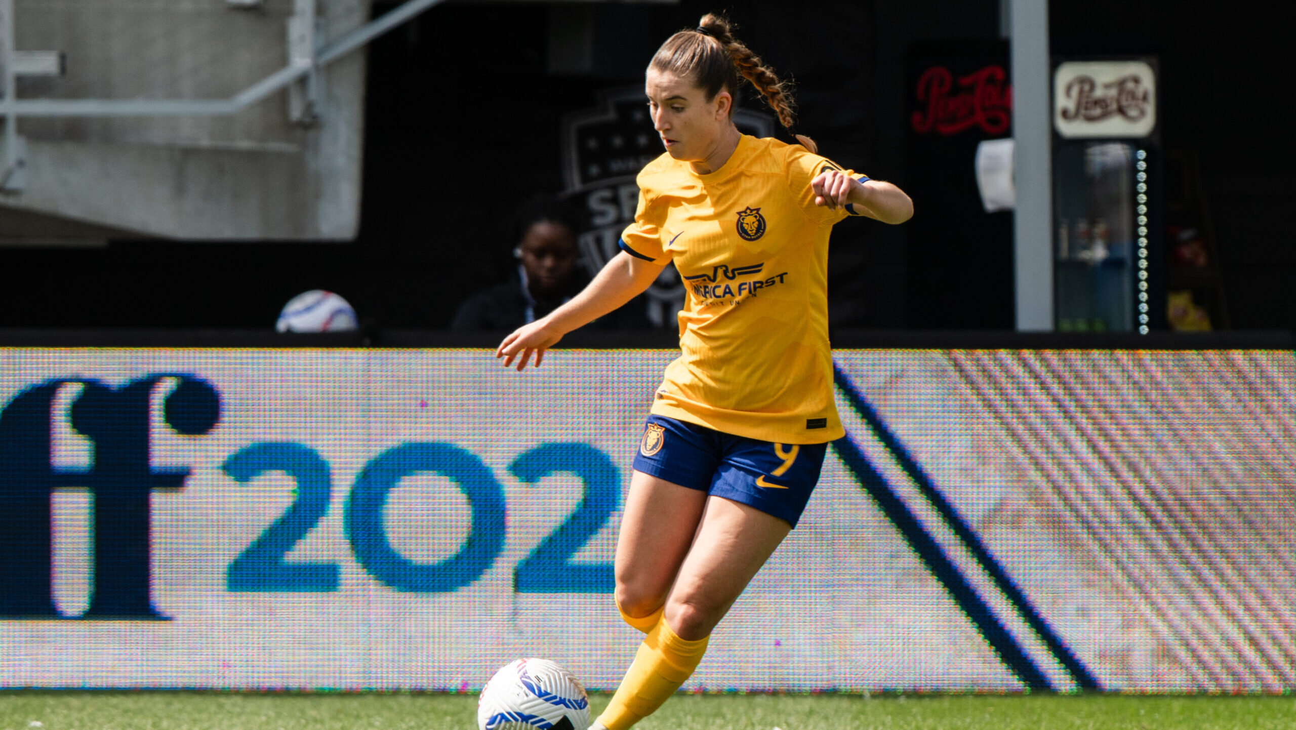 Shorthanded Utah Royals Drop Third Straight In Blowout Loss To Louisville