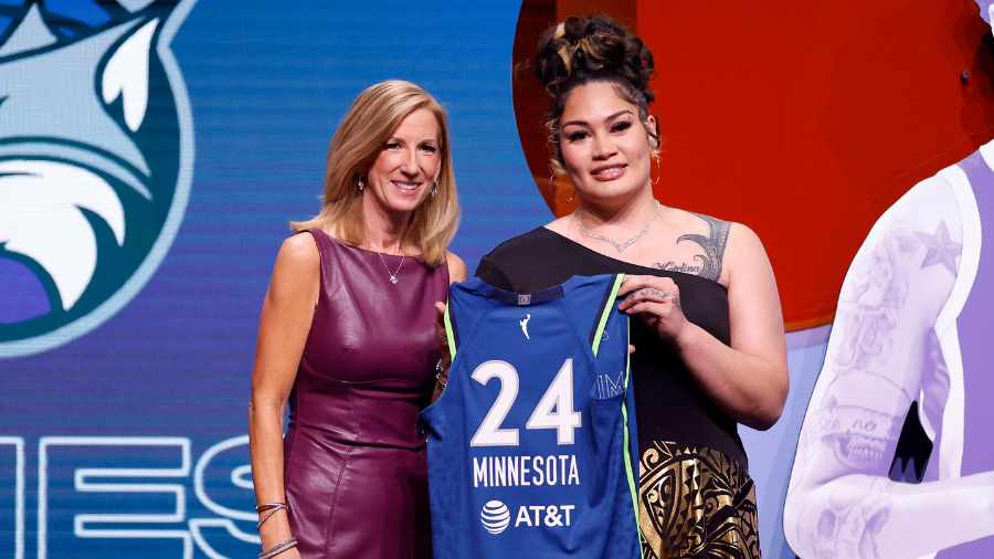 alissa-pili-gets-selected-eighth-in-2024-wnba-draft...